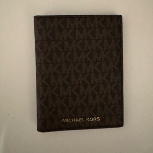 Michael Kors Signature Brown Card Holder